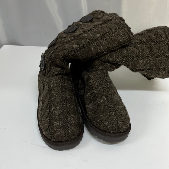 Muk Luks Shoes - Muk Luks cozy boots. 1725